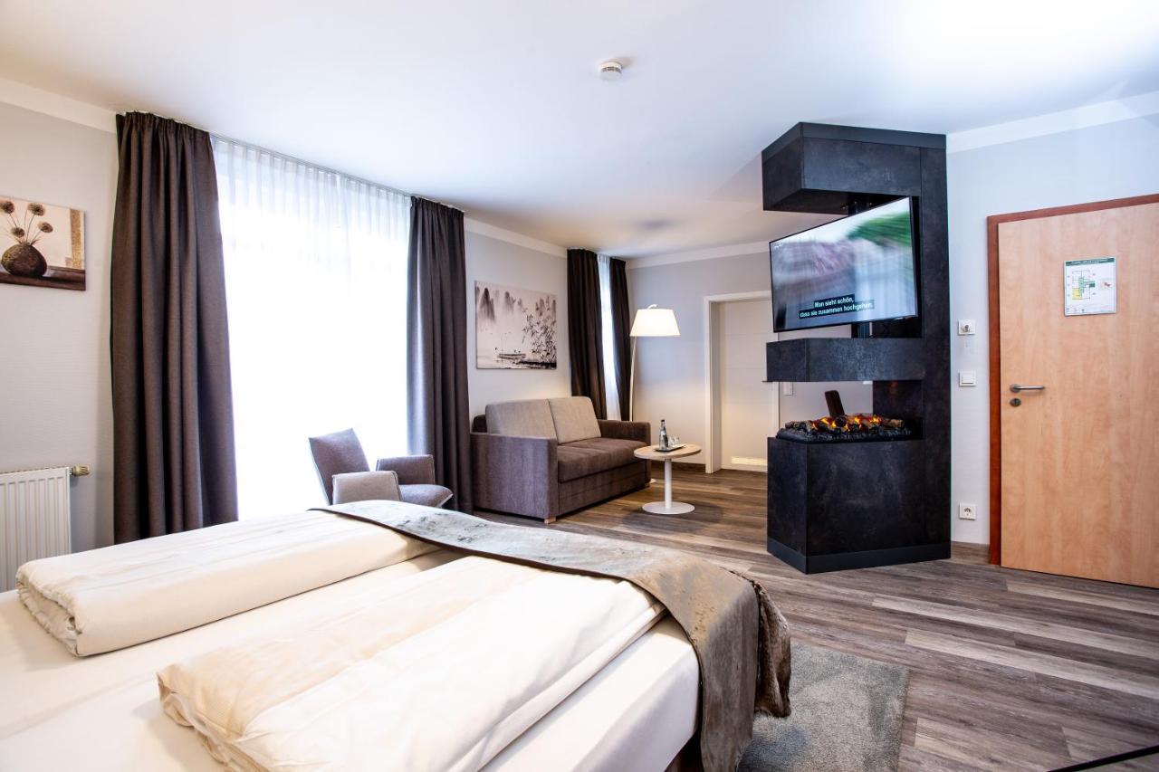 Amtsstueble Hotel & Restaurant Mosbach  Ngoại thất bức ảnh